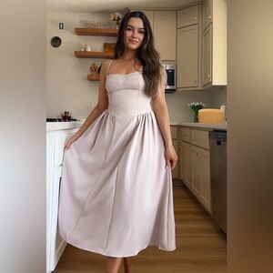 Elegant Light Pink Maxi Dress